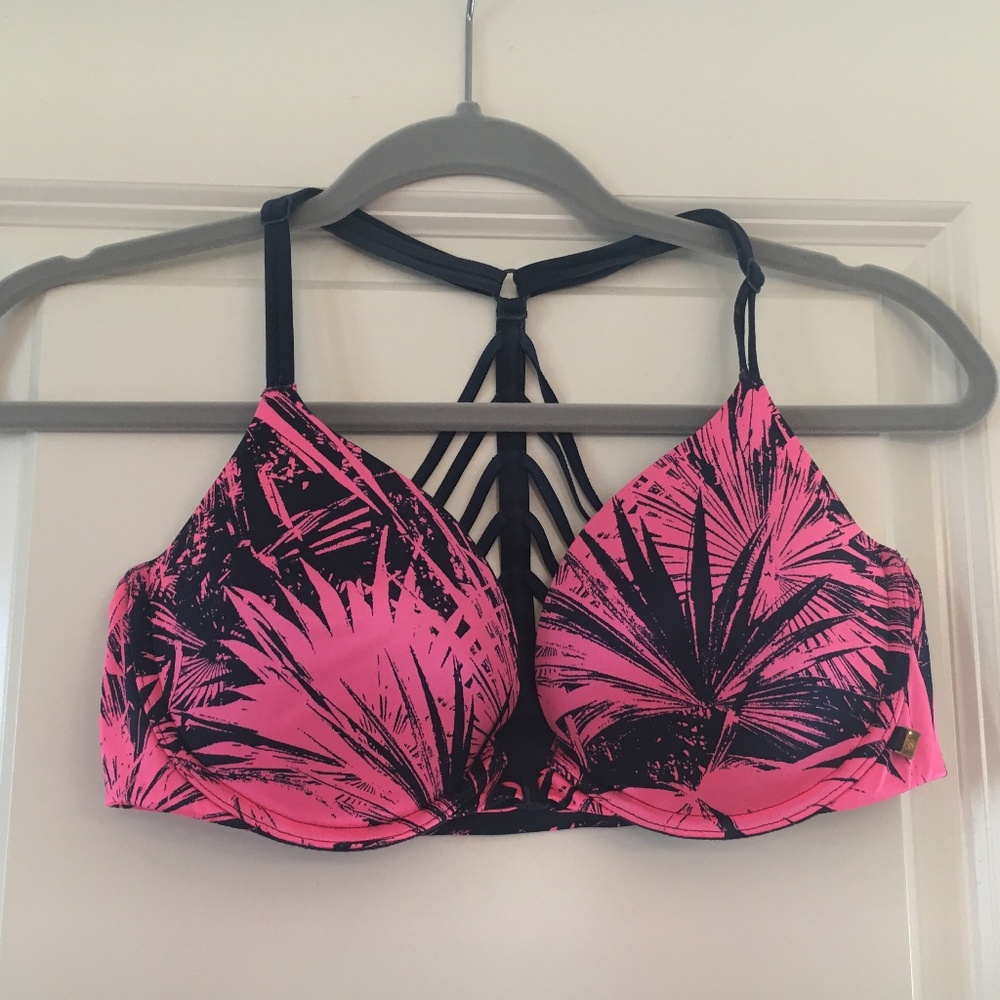 Victoria's Secret Very Sexy Plunge Bra